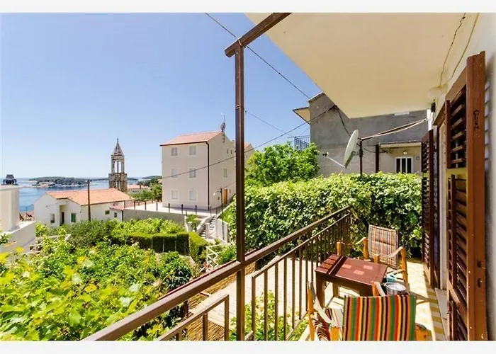 By The Sea Hvar - 13109 公寓